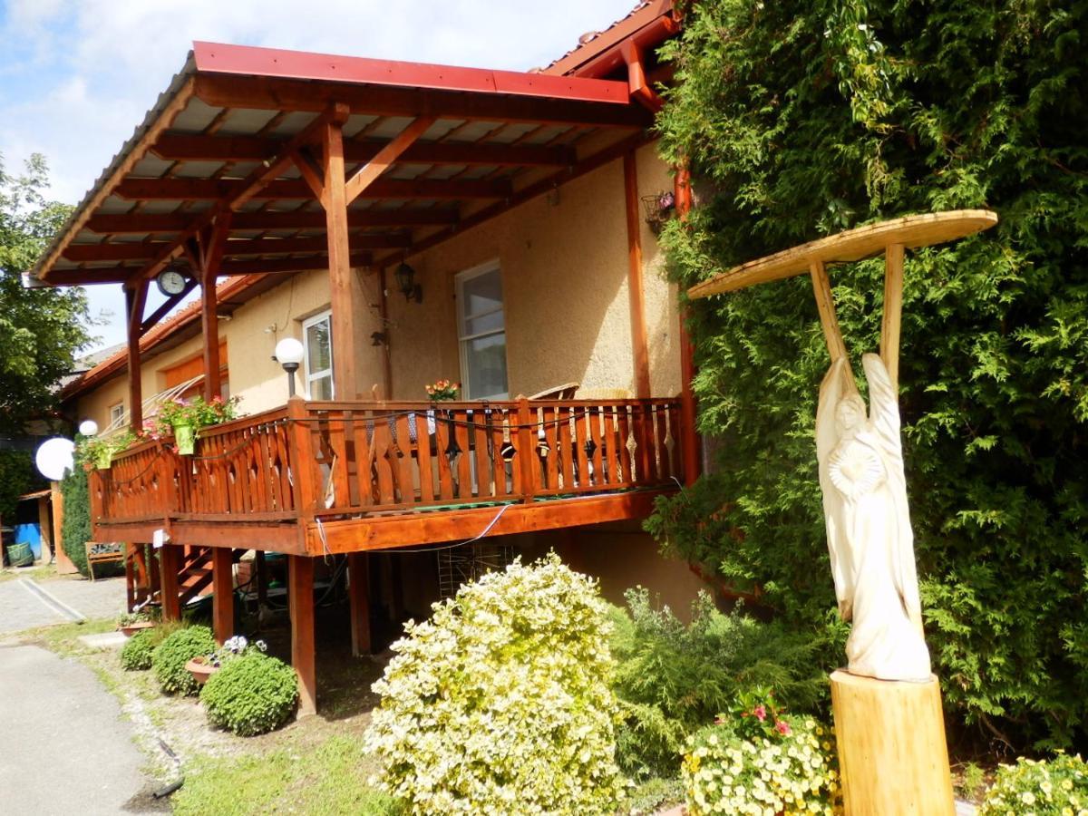 Guesthouse Ilona Velky Kamenec المظهر الخارجي الصورة