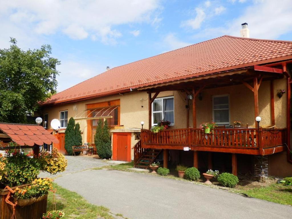 Guesthouse Ilona Velky Kamenec المظهر الخارجي الصورة